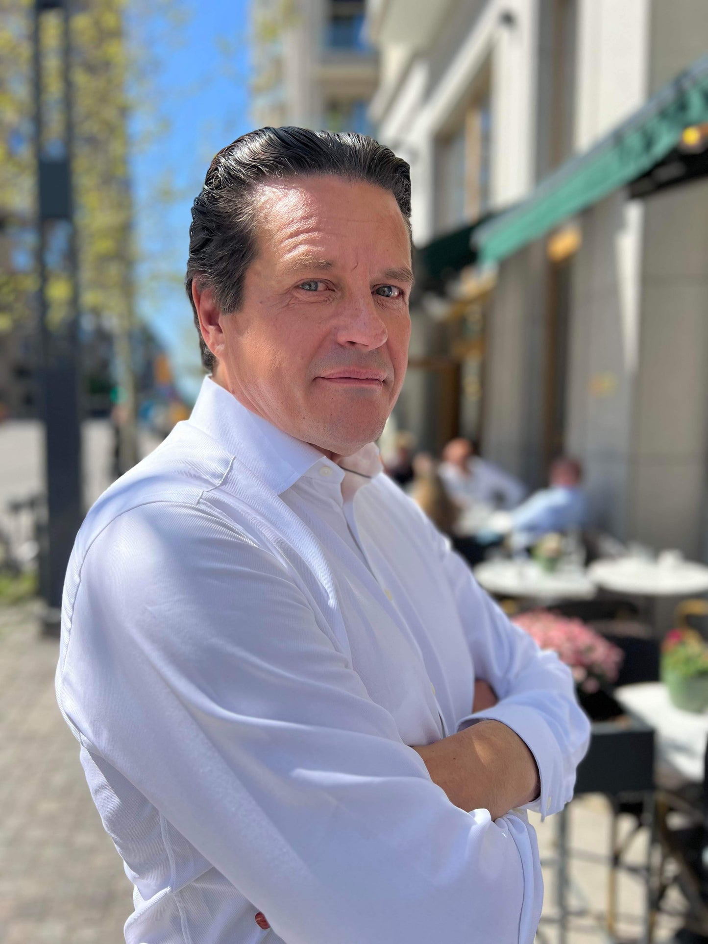 Att leva nära en narcissist – förstå, skydda dig
